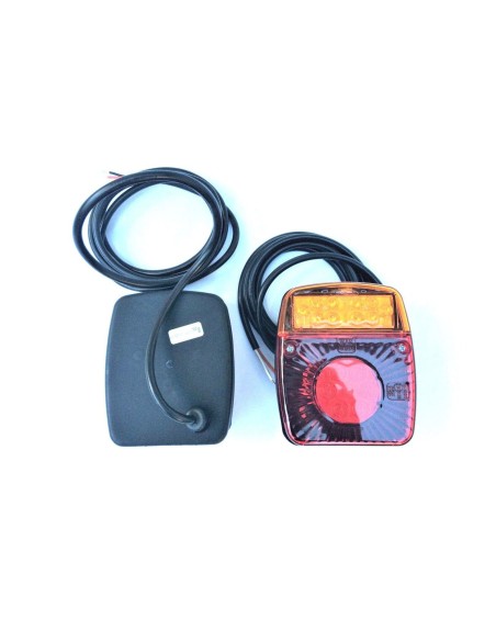 2x LED Rückleuchte 3 Funktion 101x121x56 mm LKW PKW Anhänger Traktor Wohnmobile
