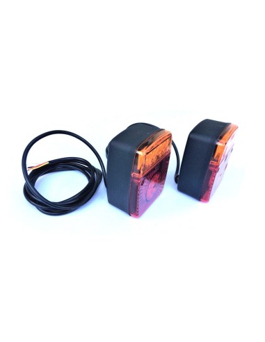 2x LED Rückleuchte 3 Funktion 101x121x56 mm LKW PKW Anhänger Traktor Wohnmobile