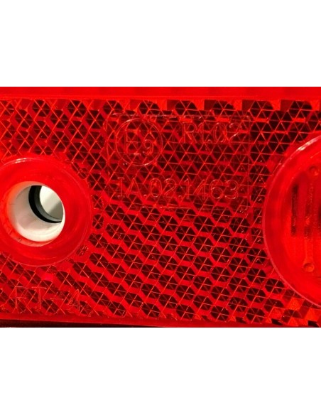 2x ROT  LED Begrenzungsleuchte 12V 24V Umrissleuchte Anhänger LKW E-9 102x36x17