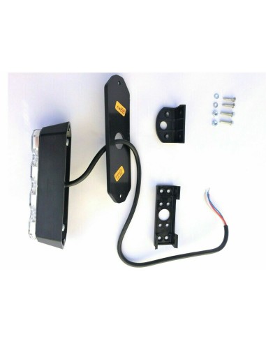 ROT LED Frontblitzer Heckblitzer Warnleuchte 12V 24V E9 PKW LKW R10 mit Dreieck