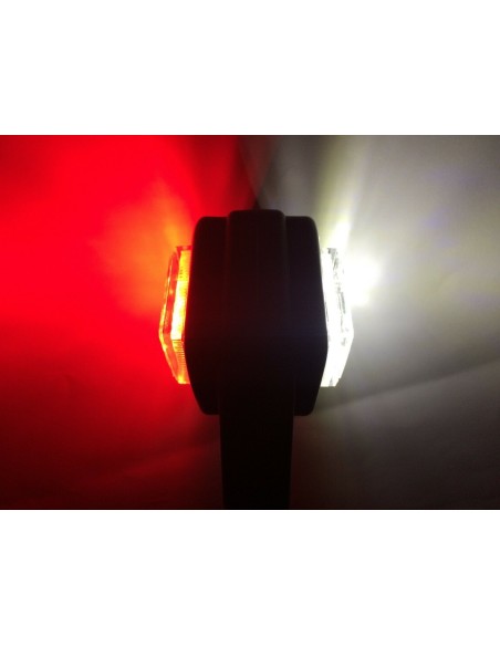 LED Begrenzungsleuchte Umrissleuchte 6 LEDs Anhänger Trailer LKW 12/24V  RECHTS