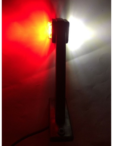 LED Begrenzungsleuchte Umrissleuchte 6 LEDs Anhänger Trailer LKW 12/24V  RECHTS