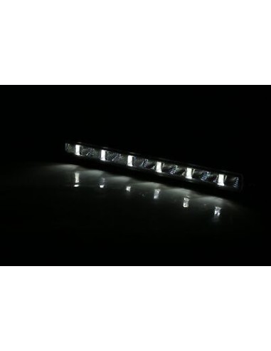 21 "LED Straßenscheinwerfer + LED Tagfahrlicht