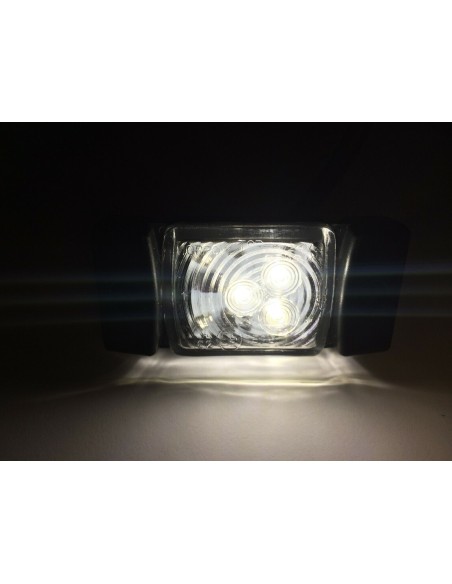 Weiß LED Umrissleuchte Begrenzungsleuchte 12V 24V Anhänger LKW 73x33x17 Kabel