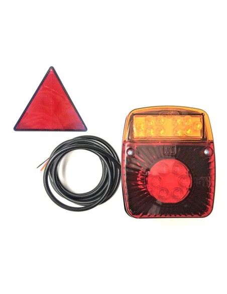 LED Rückleuchte 3 Funktion 101x121x56 E20 LKW PKW Anhänger Traktor mit Dreieck