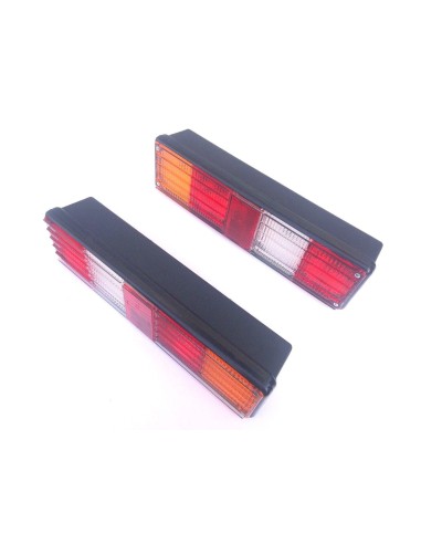 Rückleuchte Heckleuchte Rücklicht kombiniertes Rücklicht SET R+L 12-24V E9